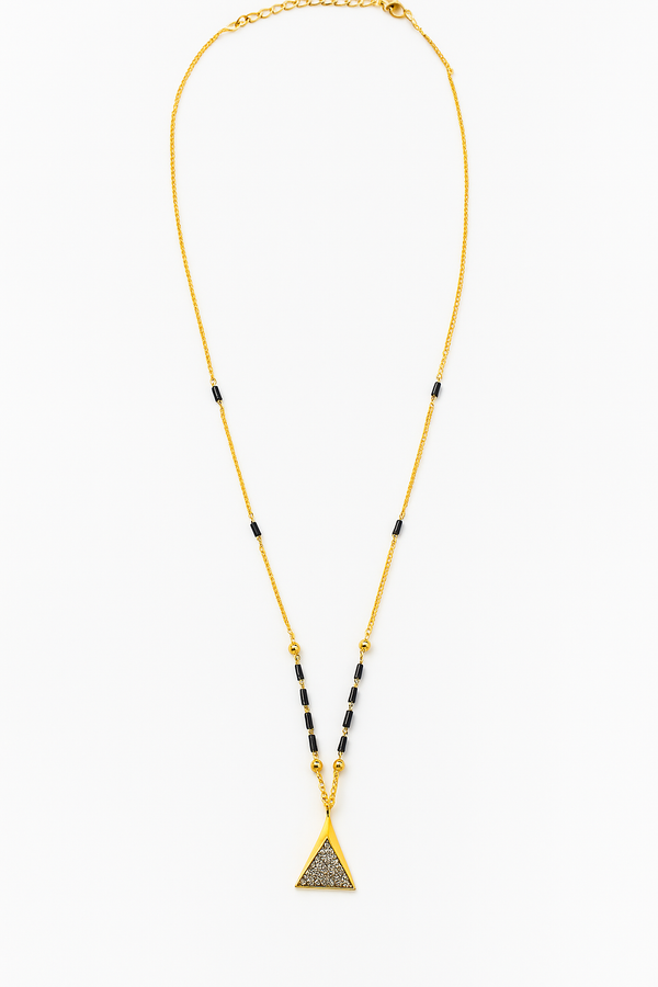 Triangle Shine Mangalsutra β Bold Geometry, Timeless Grace β¨π€