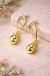 Gold curve drops earrings