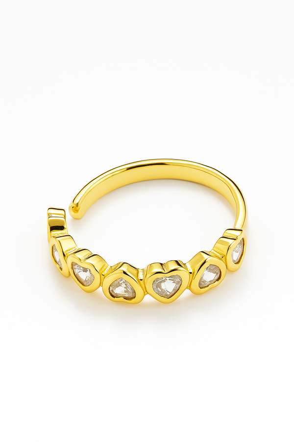 “Sanzorah Lovelink Ring with intertwined heart design and premium finish”